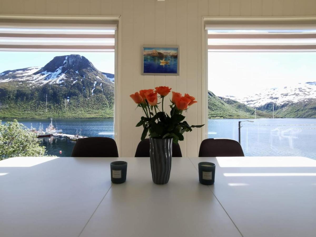 Ferienwohnung Waterfront Senja Torsken Exterior foto